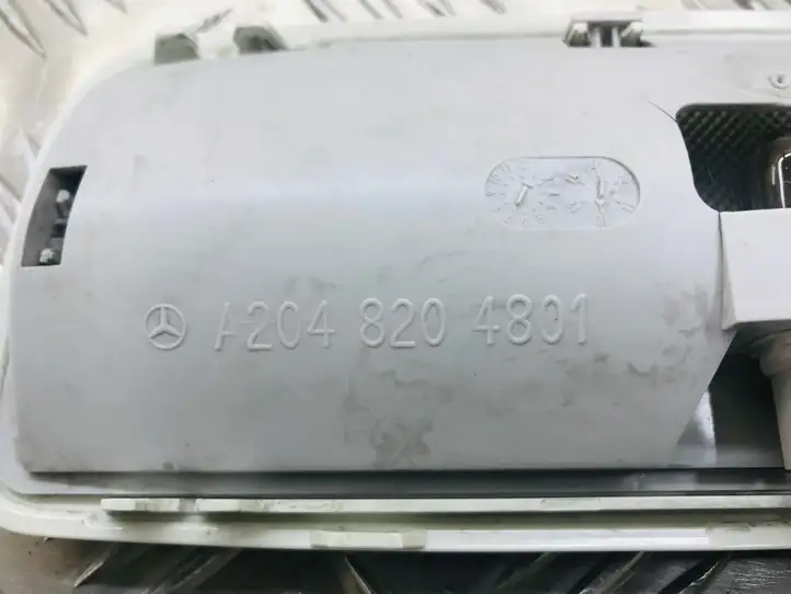 Mercedes-Benz C W204 (2007 - 2014) A2048204801 Задняя подсветка — фото 2