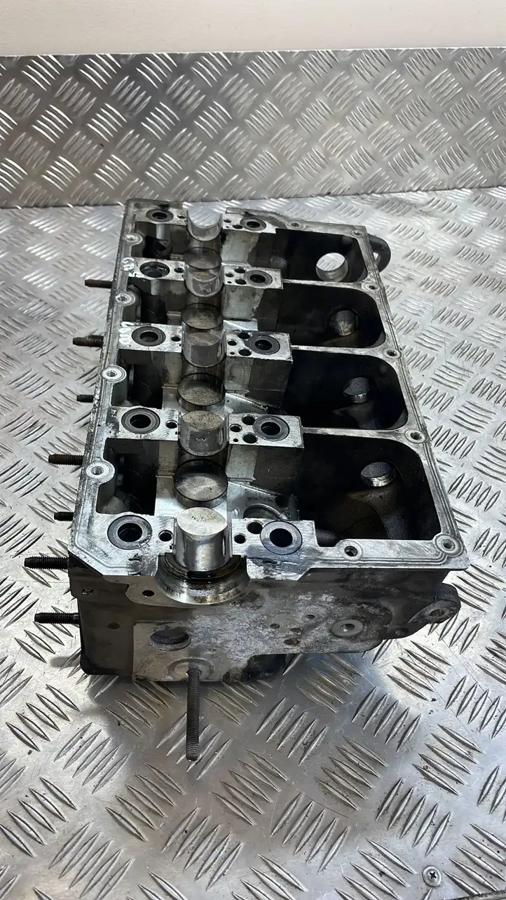 Audi A3/S3 8P (2004 - 2008) 038103373R Головка блока цилиндров — фото 4