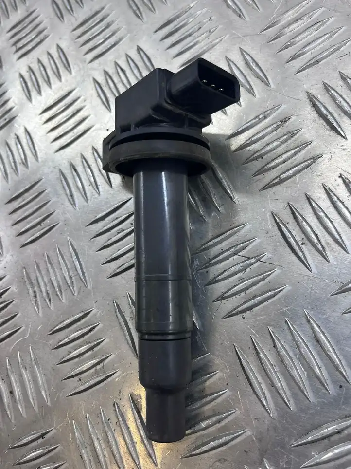 Toyota Prius (XW20) (2003 - 2009) 9091902240 Катушка зажигания — фото 1