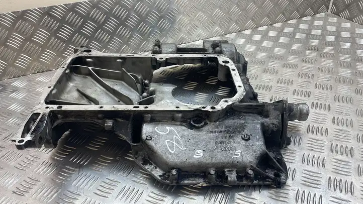 Audi A4 S4 B6 8E 8H (2000 - 2006) 059103603 Картер двигателя — фото 3