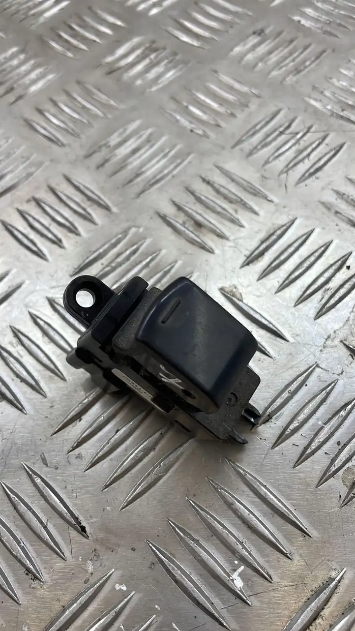 Nissan Pathfinder R51 (2005 - 2012) 25411 Кнопка стеклоподъемников — фото 1