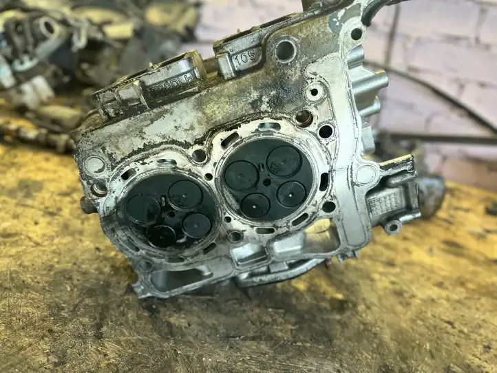 Subaru Forester SH (2008 - 2013) Головка блока цилиндров — фото 3