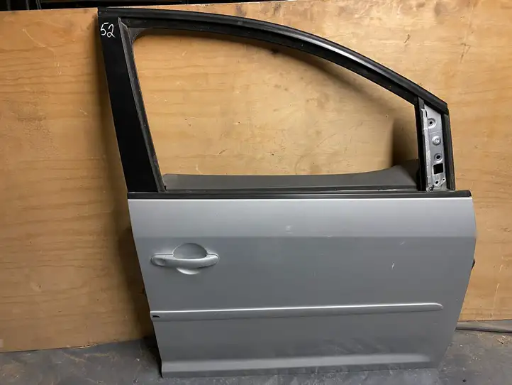 Volkswagen Touran I (2003 - 2010) Дверь — фото 1