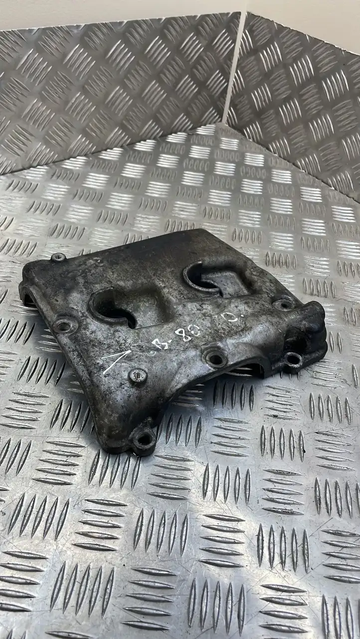 Subaru Forester SH (2008 - 2013) Крышка головки блока цилиндров — фото 1