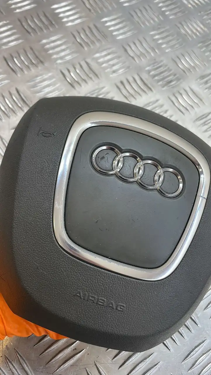Audi A5 8T 8F (2007 - 2011) 8K0880201 Подушка безопасности руля — фото 4