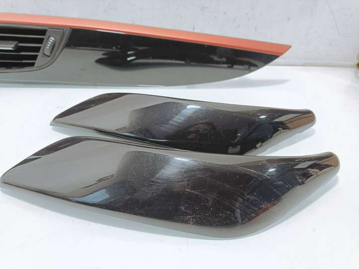 BMW 1 F20 F21 (2011 - 2019)  9205368 Комплект отделки дверей
