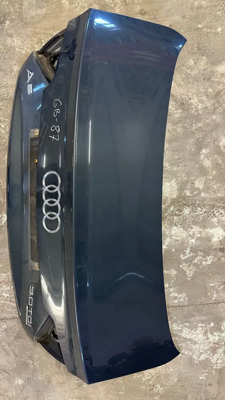 Audi A5 8T 8F (2007 - 2011) Крышка багажника — фото 4