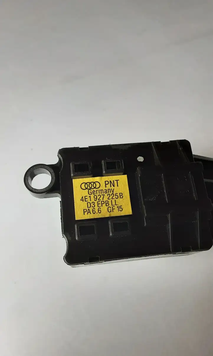 Audi A8 S8 D3 4E (2005 - 2007) 4E1927225B Кнопка ручного тормоза — фото 4