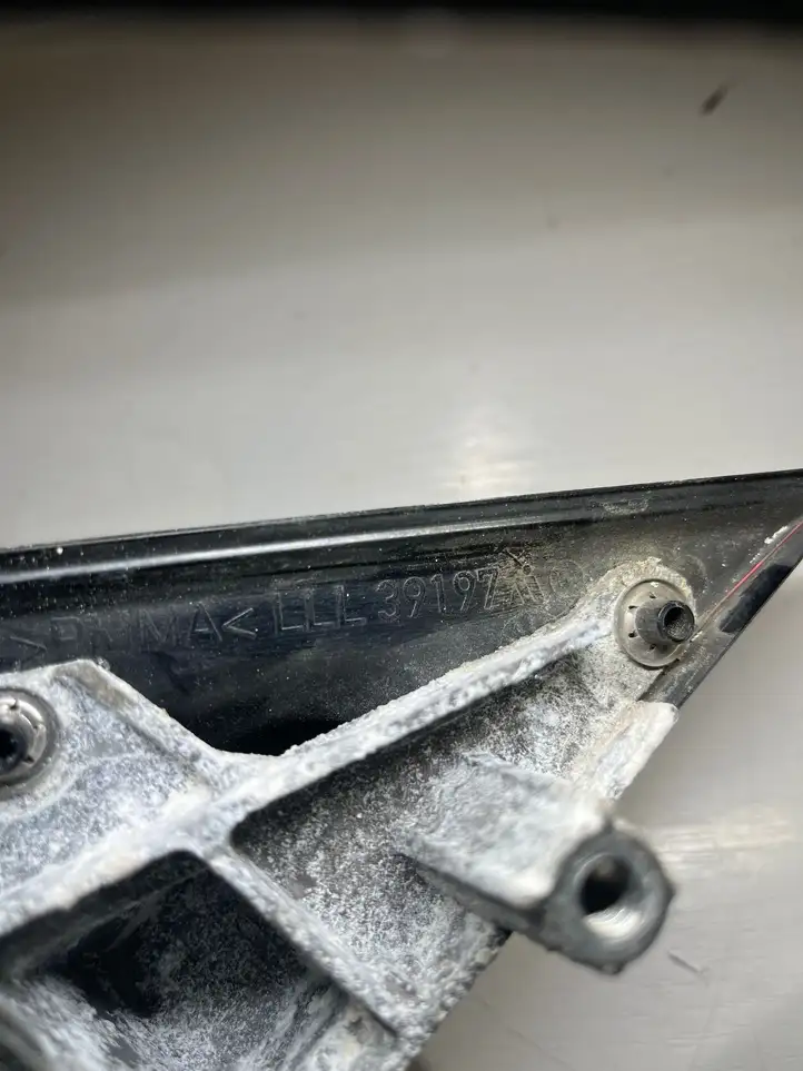 BMW 3 E90 E91 (2005 - 2012) 39197 Боковое зеркало с электроприводом — фото 2