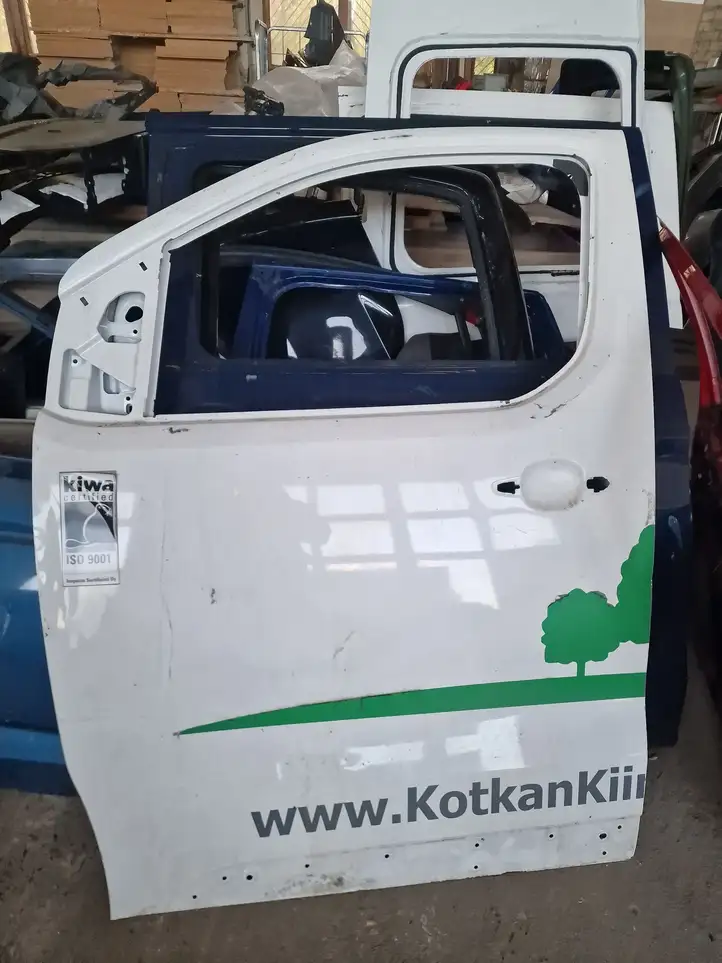 Toyota ProAce City (2016 - ) Дверь — фото 1