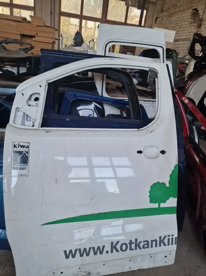 Toyota ProAce City (2016 - ) Дверь — фото 2