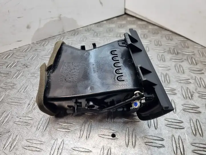 BMW 5 F10 F11 (2009 - 2016) 9166888 Боковой воздушный дефлектор — фото 5
