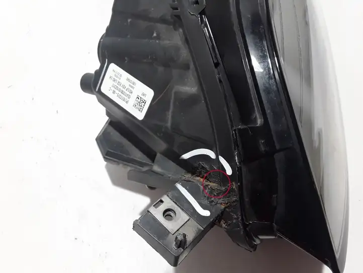 Tesla Model 3 (2017 - 2023) 1077375 Передняя фара — фото 7