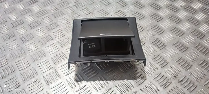 Mercedes-Benz E W212 (2009 - 2016) A2126803850 Задняя пепельница — фото 1