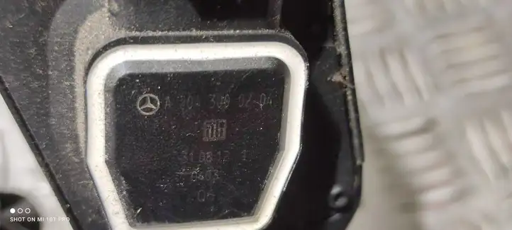 Mercedes-Benz C W204 (2007 - 2014) 2043000204 Педаль акселератора — фото 2