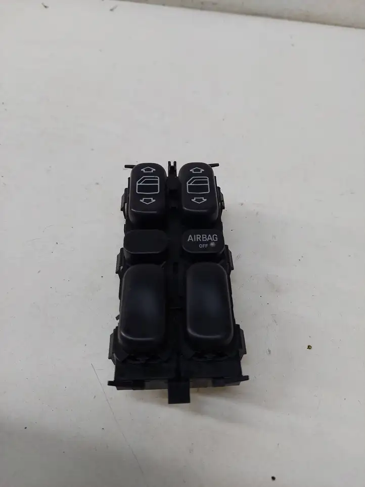 Mercedes-Benz A W168 (1997 - 2004) 1688206510 Блок кнопок стеклоподъемников — фото 1