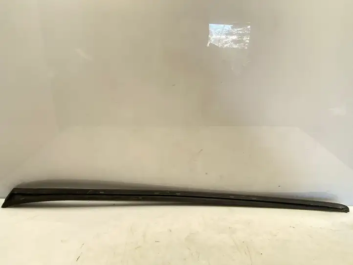 Audi Q5 SQ5 (2008 - 2012) 8R0854327A Накладка стоек лобового стекла — фото 2