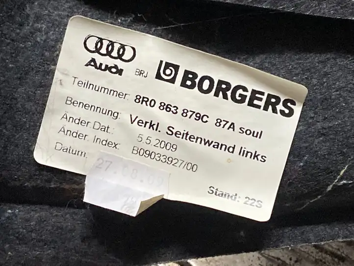 Audi Q5 SQ5 (2008 - 2012) 8R0863879C Боковая обшивка багажника — фото 2