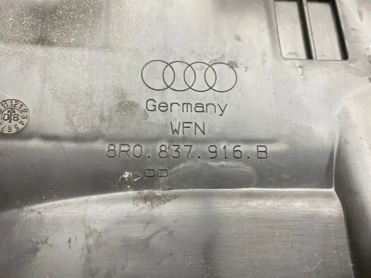 Audi Q5 SQ5 (2008 - 2012) 8R0837916B Прочая отделка передней двери — фото 2