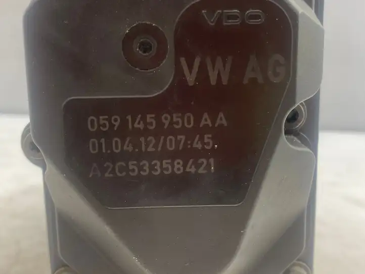 Audi A6 C7 (2011 - 2014) 059145950AA Дроссельная заслонка — фото 4