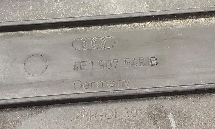 Audi A8 S8 D3 4E (2005 - 2007) 4E1907649B Прочие детали моторного отсека — фото 2