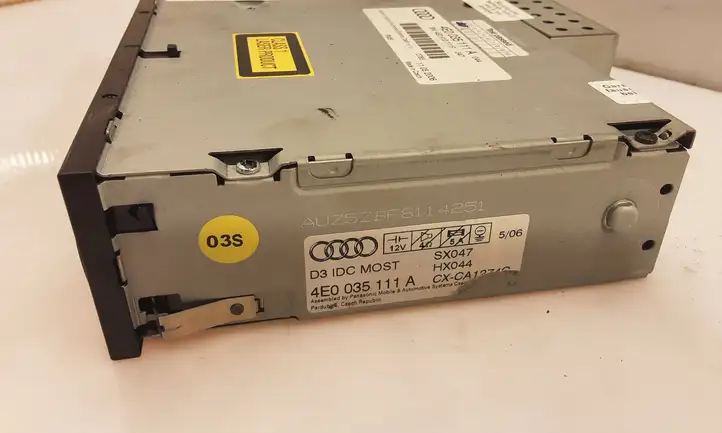 Audi A6 S6 C6 4F (2004 - 2008) 4E0035111A CD/DVD чейнджер — фото 4