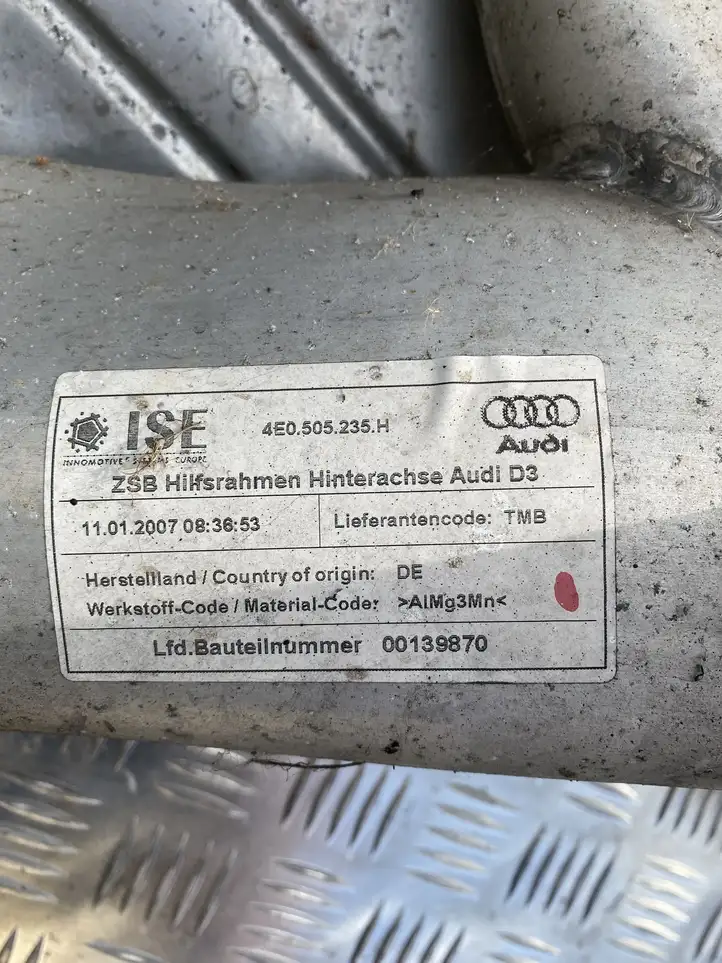 Audi A8 S8 D3 4E (2005 - 2007) 4E0505235H Задняя балка подвески — фото 2