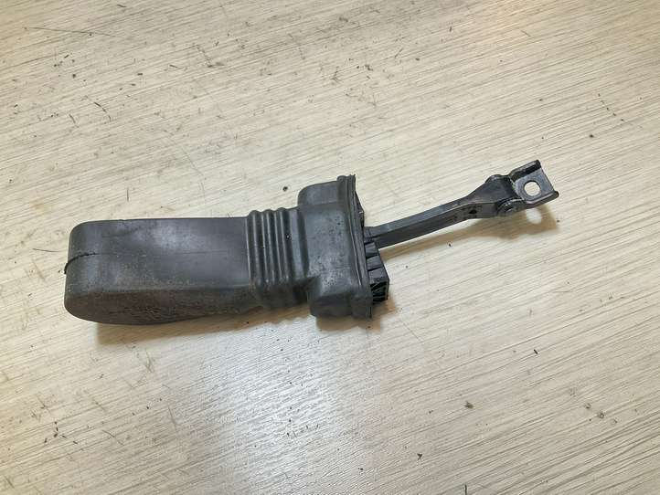 Audi A4 (2007 - 2011)  8K0807249C Ограничитель открывания передней двери