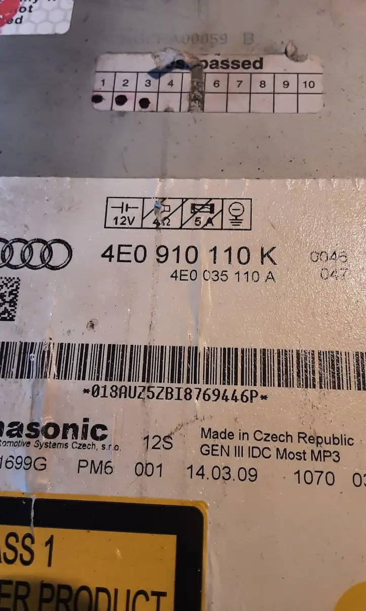 Audi A8 S8 D3 4E (2005 - 2007) 4E0910110K CD/DVD чейнджер — фото 4
