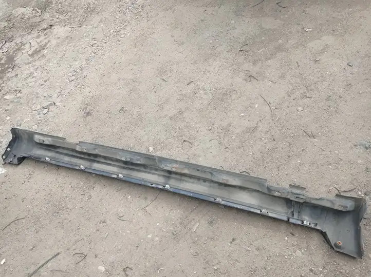 Volvo V70 (2007 - 2013) Порог кузова — фото 3