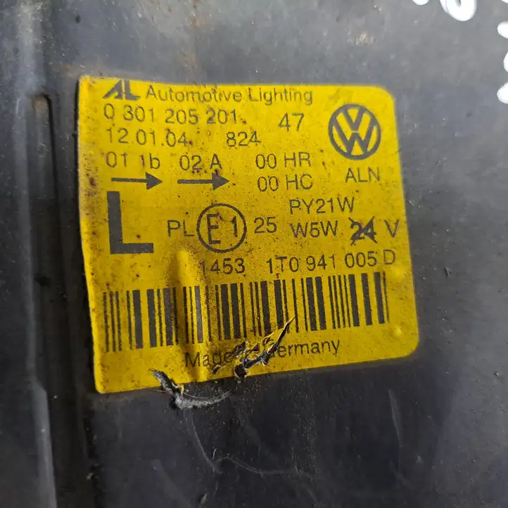 Volkswagen Touran I (2003 - 2010) 0301205201 Передняя фара — фото 4