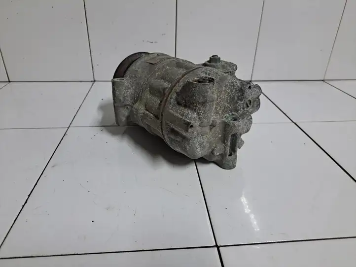 Seat Altea (2004 - 2009) 1K0820803S Компрессор (насос) кондиционера воздуха — фото 4
