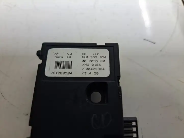 Seat Altea (2004 - 2009) 1K0959654 Датчик угла поворота руля — фото 3