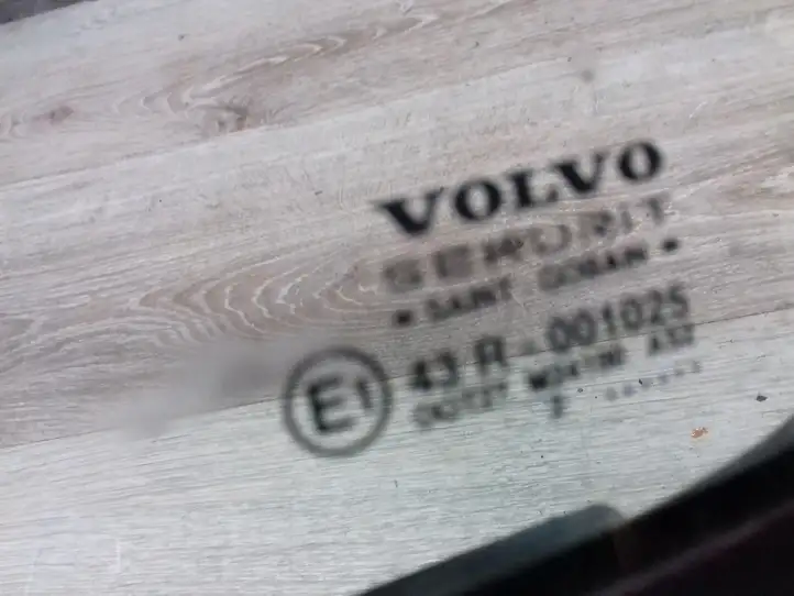 Volvo S60 (2004 - 2010) Форточка двери — фото 2