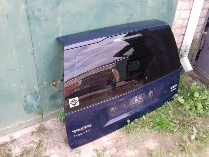 Volvo V70 (2000 - 2004) Крышка багажника — фото 2