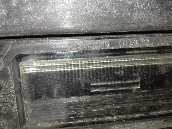Volvo V70 (2000 - 2004) 9187153 Подсветка номера — фото 3