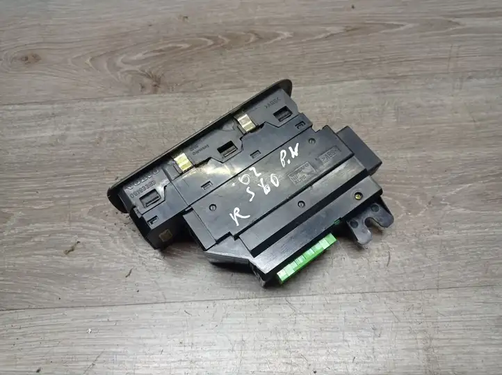 Volvo S60 (2000 - 2004) Кнопка стеклоподъемников — фото 1
