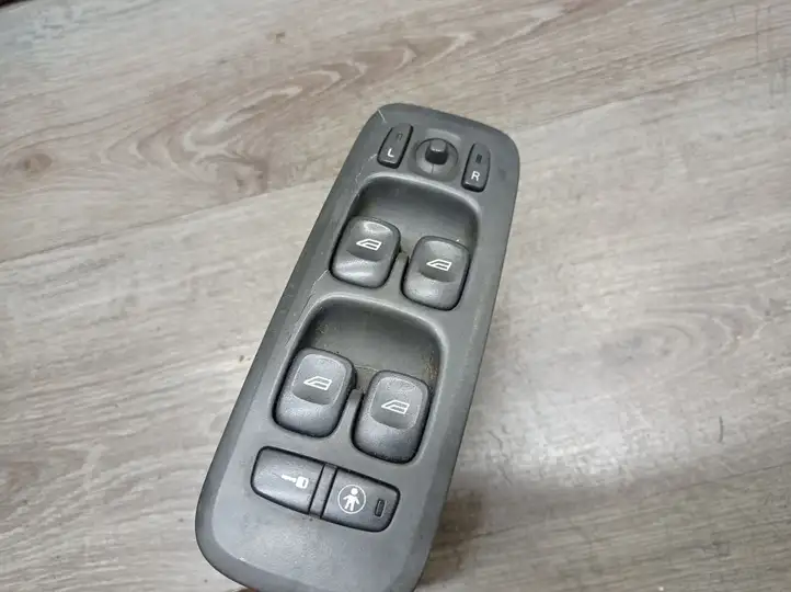 Volvo S60 (2000 - 2004) Кнопка стеклоподъемников — фото 3