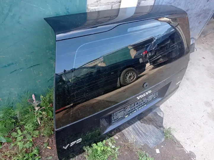 Volvo V70 (2004 - 2007) Крышка багажника — фото 2