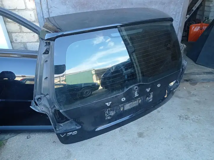 Volvo V70 (2007 - 2013) Крышка багажника — фото 1