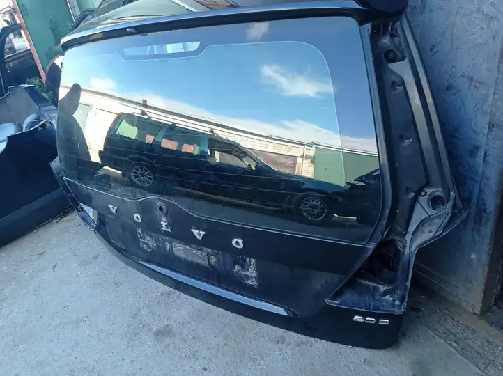 Volvo V70 (2007 - 2013) Крышка багажника — фото 2