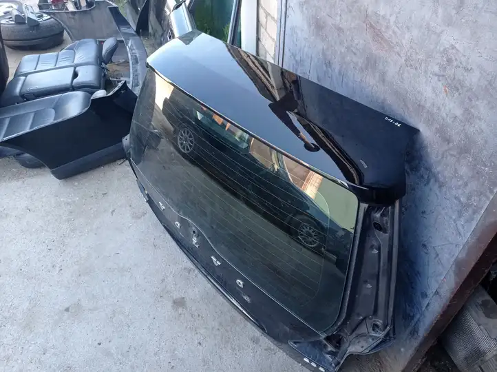 Volvo V70 (2007 - 2013) Крышка багажника — фото 3