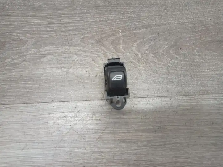 Volvo V70 (2007 - 2013) Кнопка стеклоподъемников — фото 3
