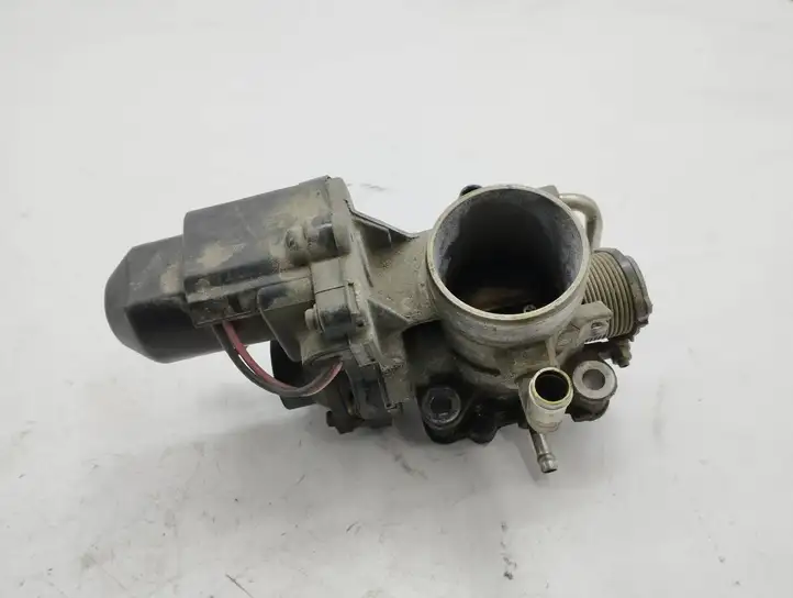 Toyota Prius (XW20) (2003 - 2009) 8945230150 Дроссельная заслонка — фото 1