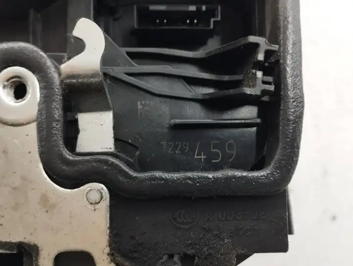 Mini Cooper Countryman R60 (2010 - 2016) 7229459 Замок задней двери — фото 2