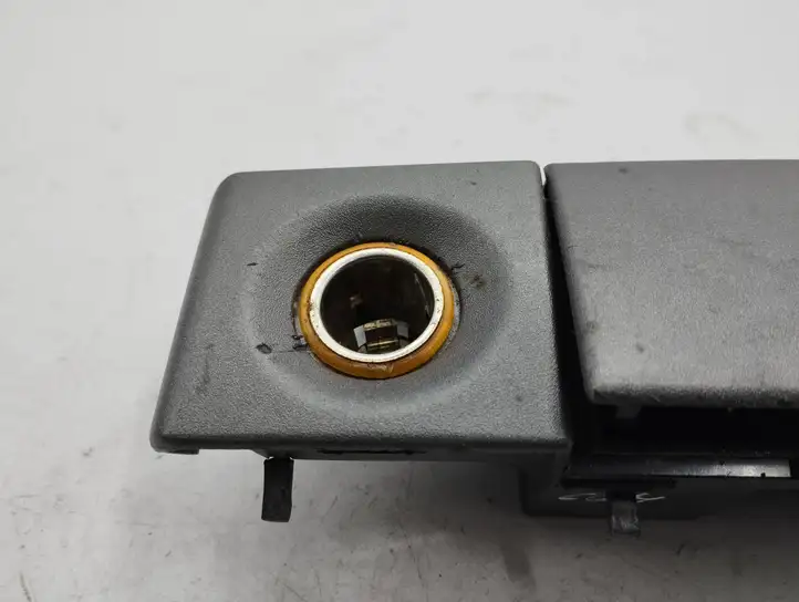 Opel Zafira A (1999 - 2003) 090589659 Передняя пепельница — фото 5
