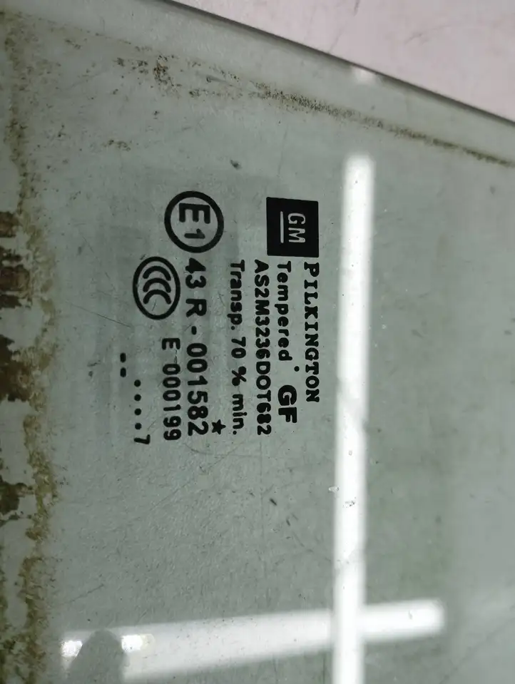 Opel Zafira B (2006 - 2008) 43R001582 Форточка двери — фото 2