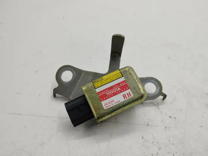 Toyota RAV 4 (XA20) (2000 - 2005) 8986042020 Датчик удара SRS — фото 5