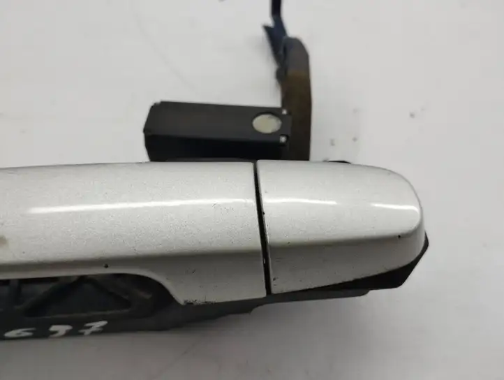 Toyota Corolla Verso AR10 (2004 - 2009) 242305 Наружная ручка задней двери — фото 4
