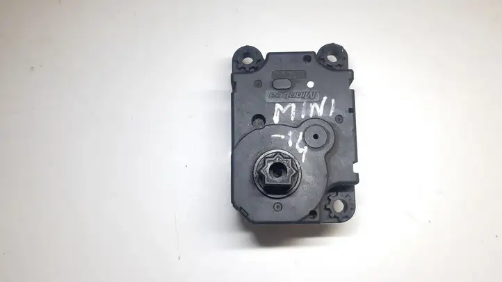 Mini Cooper Countryman R60 (2010 - 2016) T1025902V Двигатель задвижки потока воздуха — фото 3